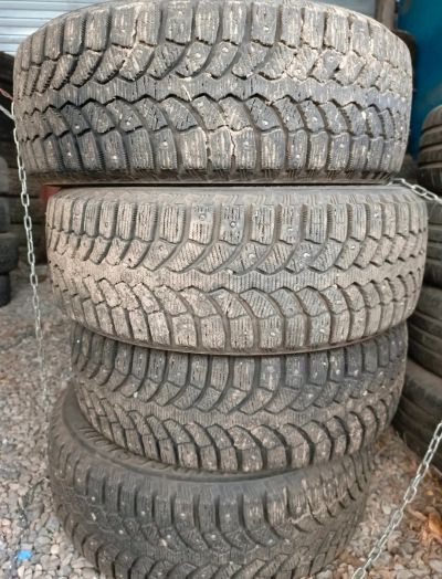Лот: 25647187. Фото: 1. Шины r15 185 60 Bridgestone. Шины