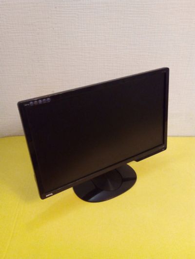 Лот: 25897544. Фото: 1. ЖК-монитор. ЖК-мониторы