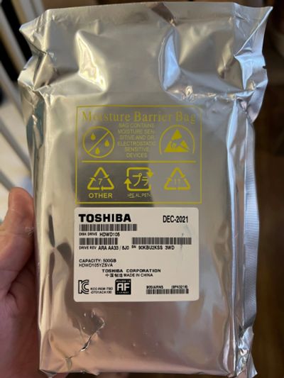 Лот: 19664846. Фото: 1. 500 ГБ жесткий диск Toshiba P300... Жёсткие диски (HDD)