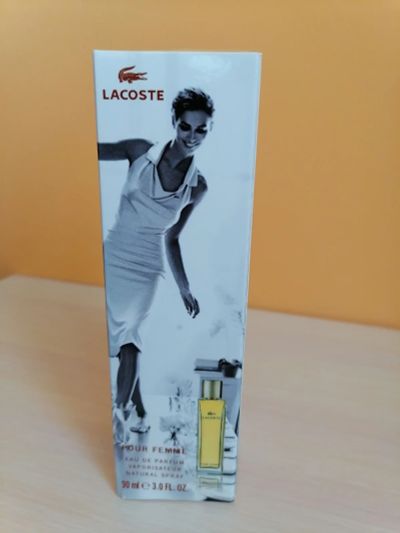Лот: 17293312. Фото: 1. Туалетная вода Lacoste Pour Femme. Женская парфюмерия