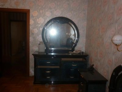 Лот: 3567752. Фото: 1. Комод с зеркалом/даром. Комоды
