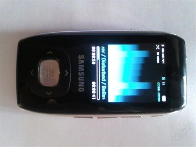 Лот: 892223. Фото: 1. samsung indigo 2GB(идеальное состояние... Плееры