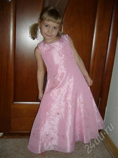 Лот: 661344. Фото: 1. Платье детское. Другое (дети растут)
