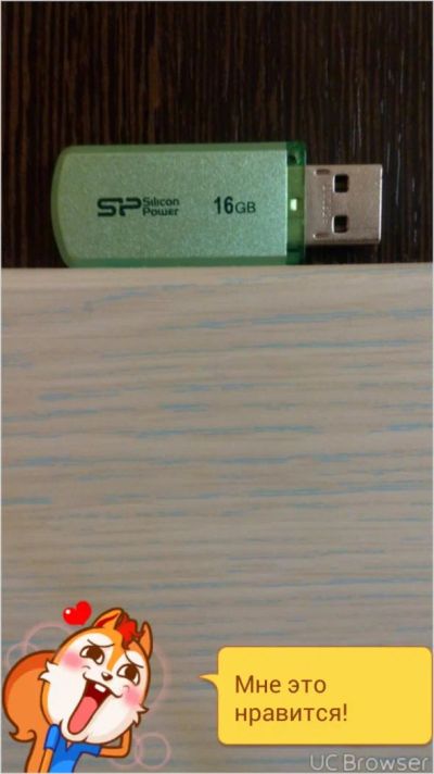 Лот: 7440237. Фото: 1. продам флэшку в компьютер 16 гб... USB-флеш карты