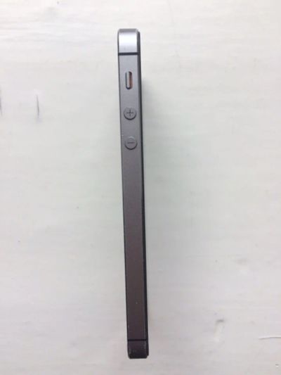 Лот: 8469895. Фото: 1. iphone 5s 32gb. Смартфоны