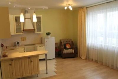 Лот: 4132471. Фото: 1. Продам 2-х комнатную квартиру-студию... Квартиры, студии