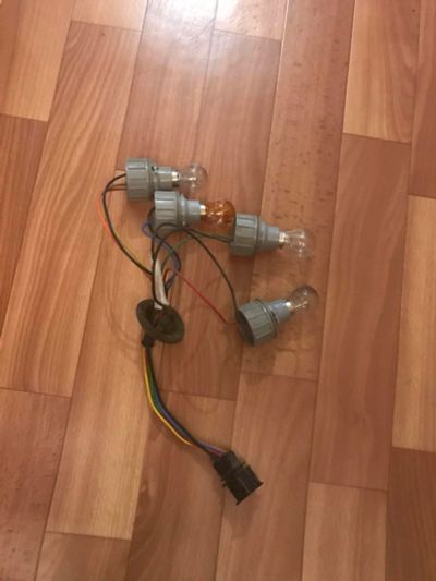 Лот: 8577124. Фото: 1. Провода с лампочками от заднего... Оптика и освещение