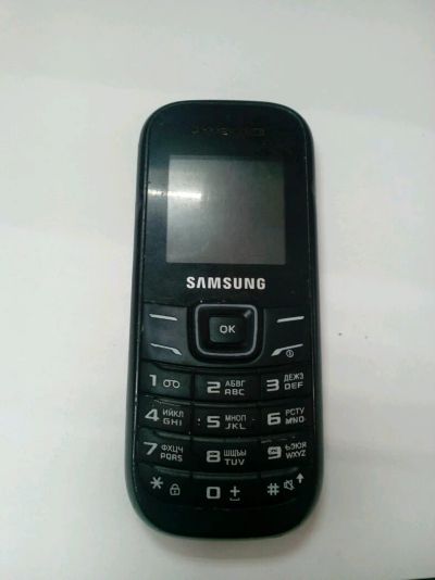 Лот: 11067334. Фото: 1. №1018. Samsung E1200. Кнопочные мобильные телефоны