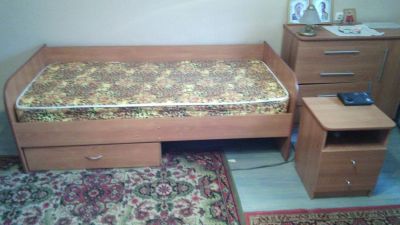 Лот: 4912103. Фото: 1. кровать односпальная с матрацом... Кровати