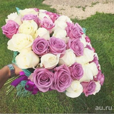 Лот: 9297523. Фото: 1. Интересный букет из красивых роз. Свежие цветы