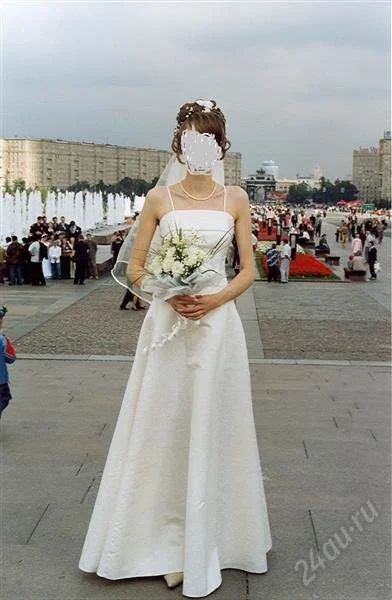 Лот: 835175. Фото: 1. Свадебное платье. Другое (свадебная мода)