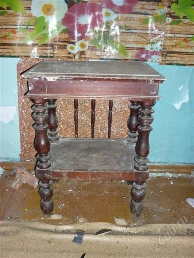 Лот: 1560181. Фото: 1. тумбочка. Мебель