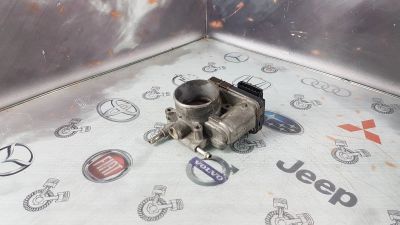 Лот: 23586577. Фото: 1. Заслонка дроссельная Subaru Legacy... Двигатель и элементы двигателя