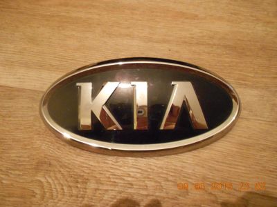 Лот: 5518194. Фото: 1. Оригинальная эмблема KIA (86353-1F021... Кузов