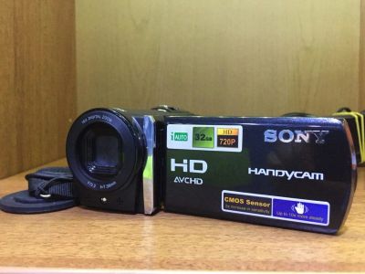 Лот: 11239937. Фото: 1. Видеокамера Sony Handycam HDV-550. Видеокамеры