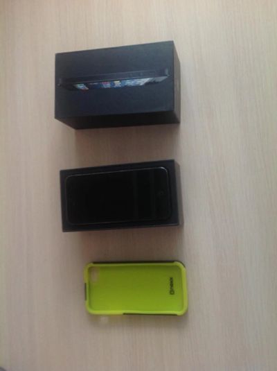 Лот: 6361945. Фото: 1. Apple iPhone 5 16gb black. Смартфоны