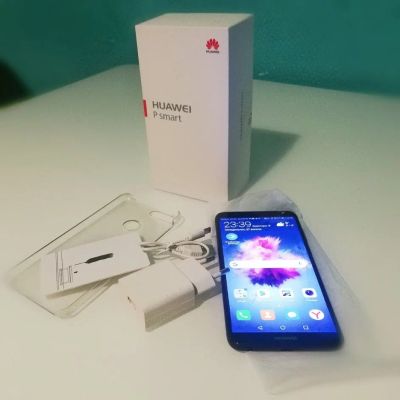 Лот: 15890982. Фото: 1. Huawei P Smart FIG-LX1 (2018). Смартфоны