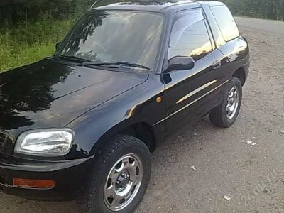 Лот: 1074990. Фото: 1. Toyota RAV4. Автомобили