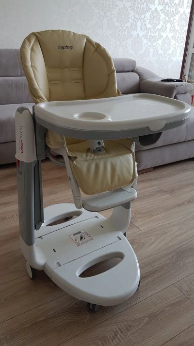 Лот: 11498145. Фото: 1. Стульчик для кормления Peg-Perego... Стульчики для кормления