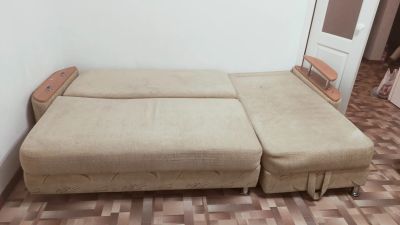 Лот: 21275063. Фото: 1. Диван. Диваны