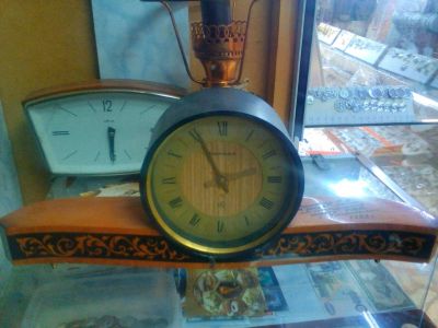 Лот: 12312392. Фото: 1. Часы ссср. С рубля!. Предметы интерьера и быта