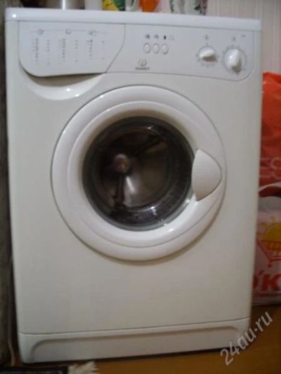 Лот: 140496. Фото: 1. Стиральная машина Indesit W63tex. Стиральные машины