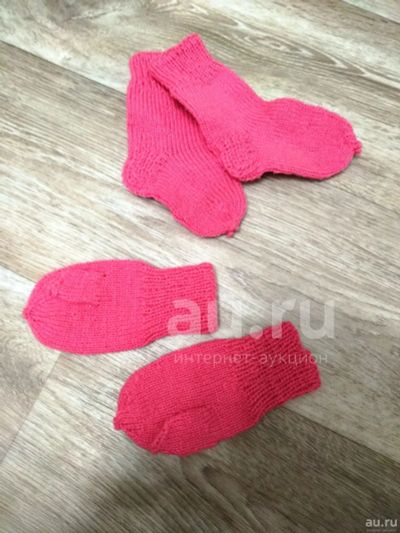 Лот: 19158521. Фото: 1. Шерстяные носки и рукавички. Чулочно-носочные изделия