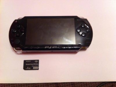 Лот: 4043425. Фото: 1. PsP 1001. Игровые приставки, консоли