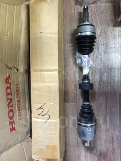 Лот: 13999535. Фото: 1. Вал приводной в сборе, левый Honda... Ходовая, подвеска, рулевое управление