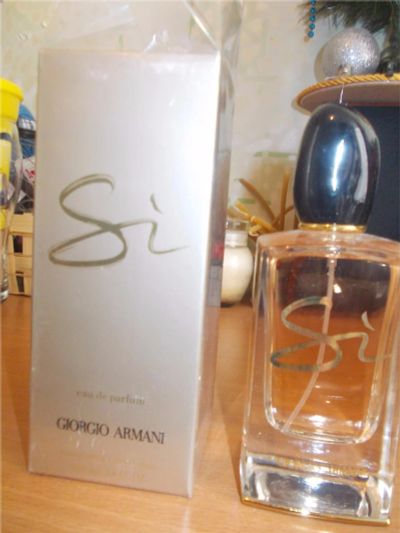 Лот: 9129959. Фото: 1. Si Night Light от Armani 100мл... Женская парфюмерия