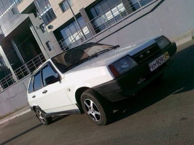 Лот: 3791557. Фото: 1. ВАЗ 2109 Инжэктор. Автомобили