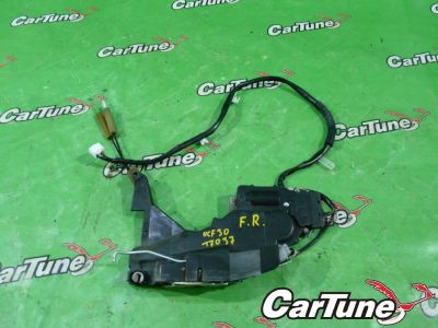 Лот: 10542328. Фото: 1. замок двери FR toyota celsior... Кузов