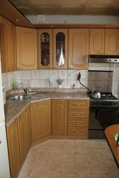 Лот: 4824787. Фото: 1. Кухонный гарнитур угловой. Кухонные гарнитуры