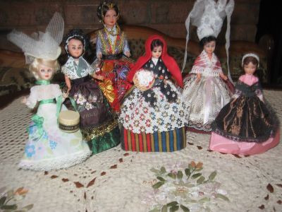 Лот: 14562726. Фото: 1. Винтажные миниатюрные коллекционные... Куклы