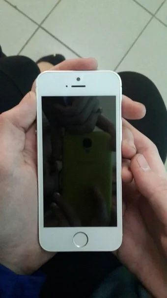 Лот: 6446449. Фото: 1. Iphone 5s (обмен). Смартфоны