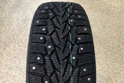 Лот: 17906551. Фото: 1. Зимняя резина 235/55 R-18 "Nokian... Шины