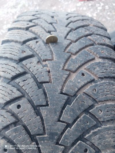 Лот: 18119903. Фото: 1. Nokian hakkapeliitta 265/65/17. Шины