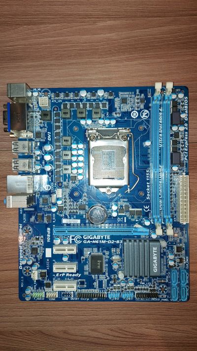 Лот: 19608124. Фото: 1. Материнская плата Gigabyte GA-H61M-D2-B3. Материнские платы