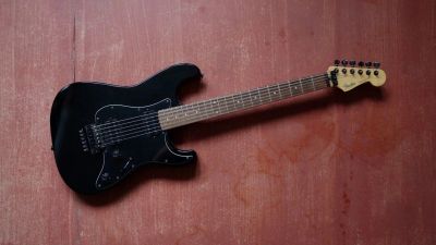 Лот: 17631693. Фото: 1. Fender Stratocaster SF-455 Japan... Гитары