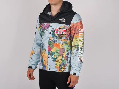 Лот: 12653213. Фото: 1. Ветровка The North Face x Supreme... Верхняя одежда