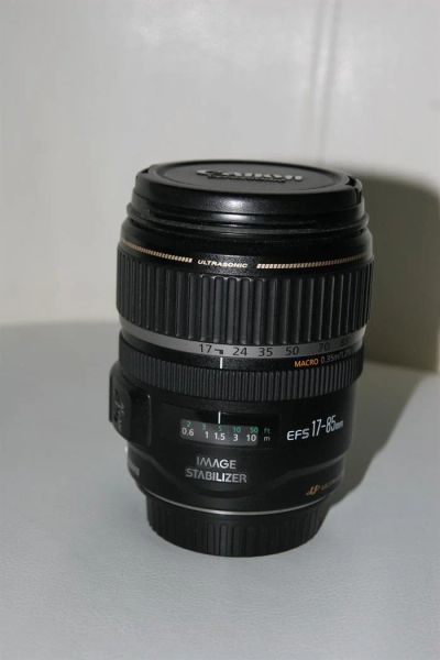 Лот: 3320809. Фото: 1. Canon EF-S 17-85mm f/4-5.6 IS... Объективы