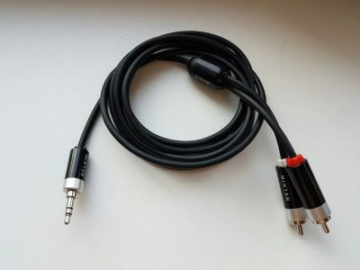 Лот: 8399993. Фото: 1. Стерео кабель Belkin Stereo Cable... Шнуры, кабели, разъёмы
