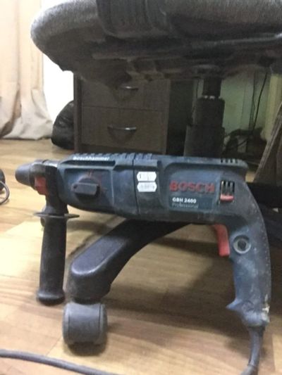 Лот: 15596133. Фото: 1. Перфоратор Bosch GBH 2400 Professional. Электроинструмент