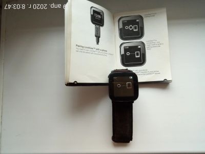 Лот: 15824111. Фото: 1. Умные часы Sony Ericsson Live... Смарт-часы, фитнес-браслеты, аксессуары