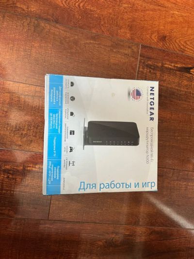 Лот: 20276705. Фото: 1. роутер Netgear N300 отличное состояние. Маршрутизаторы (роутеры)