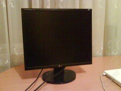 Лот: 191054. Фото: 1. LCD 19'' монитор LG L1953s. ЖК-мониторы