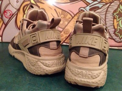 Лот: 7303300. Фото: 1. Nike Air Huarache Utility: Four... Кеды, кроссовки, слипоны