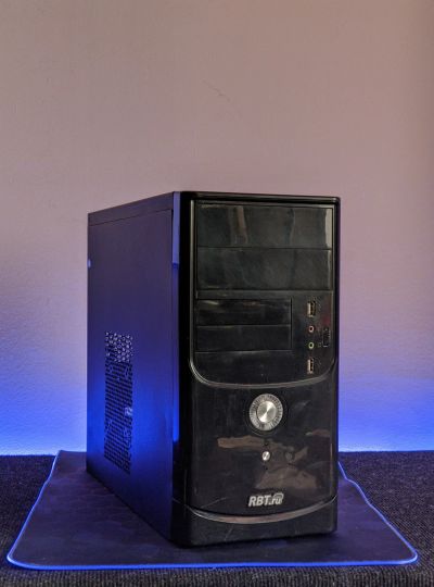 Лот: 25196893. Фото: 1. Системный блок Е8400/RAM 4gb/HDD250Gb. Компьютеры в сборе