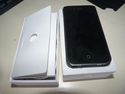 Лот: 10060937. Фото: 1. Iphone 4s. Смартфоны
