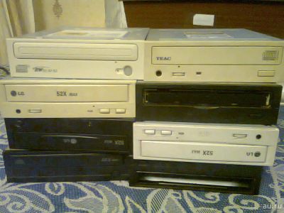 Лот: 8854218. Фото: 1. СИ_дю_КИ. Приводы CD, DVD, BR, FDD